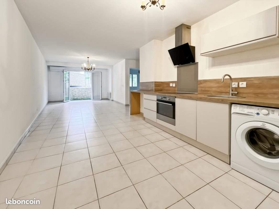 Appartement à vendre, 61m², Belcodène