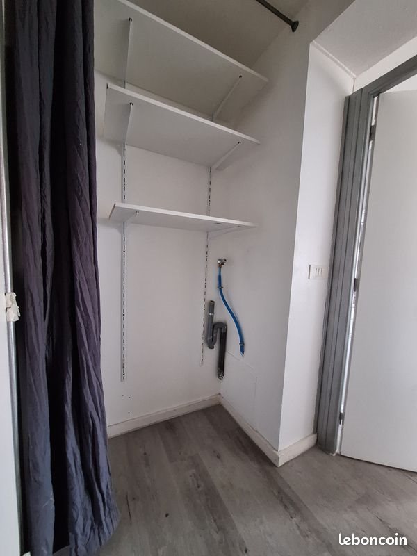 Appartement à louer, 25m², Alès