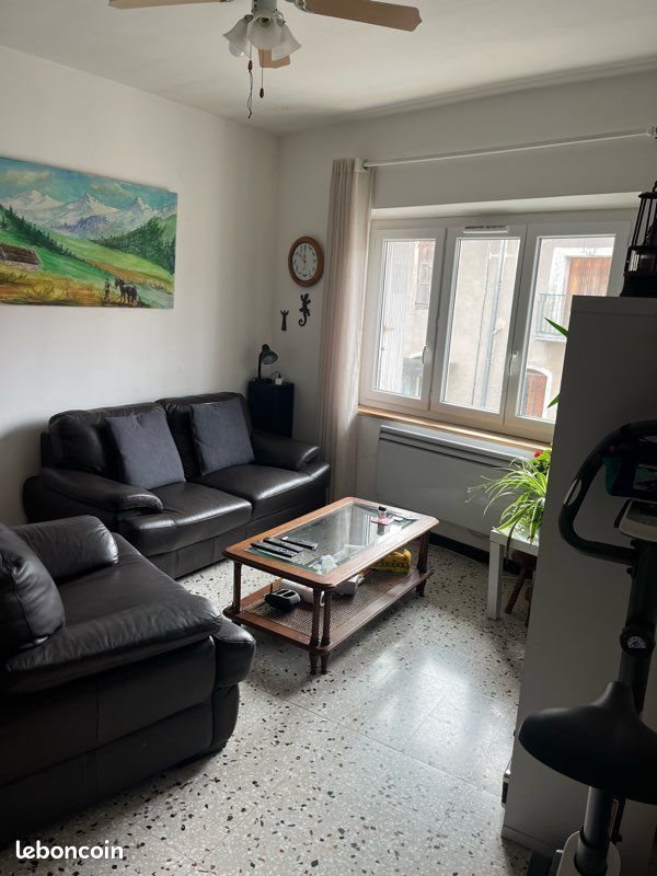 Appartement à louer, 57m², Saint-Ambroix