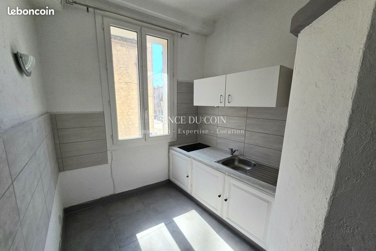 Appartement à louer, 31m², Trans-en-Provence