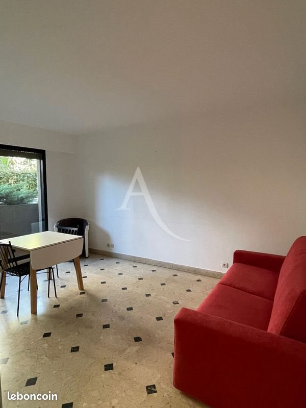 Appartement à louer, 23m², Nice