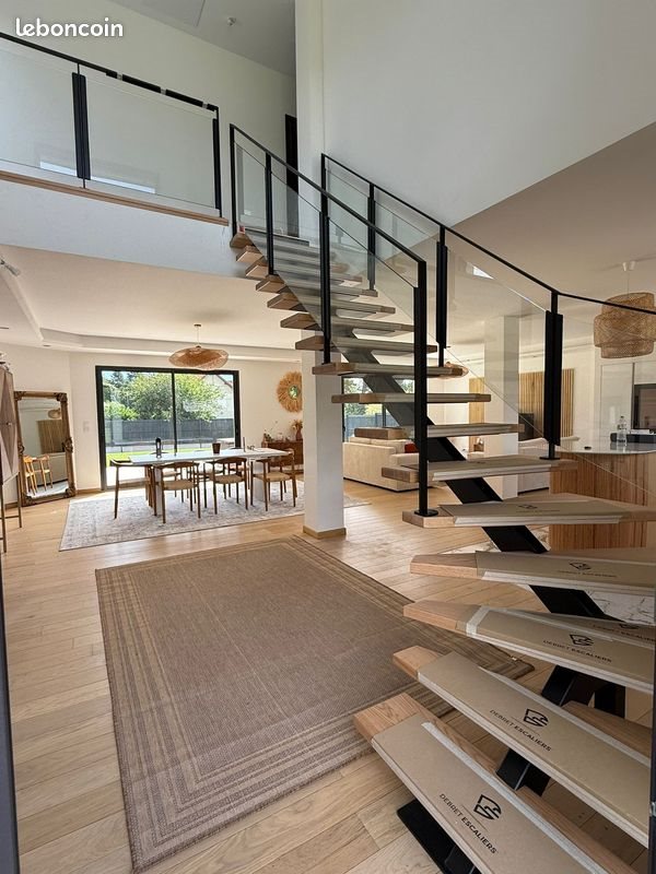 Maison à vendre, 133m², Pontarmé