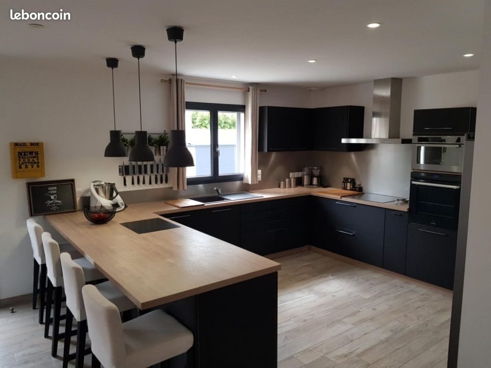 Maison à vendre, 133m², Pontarmé