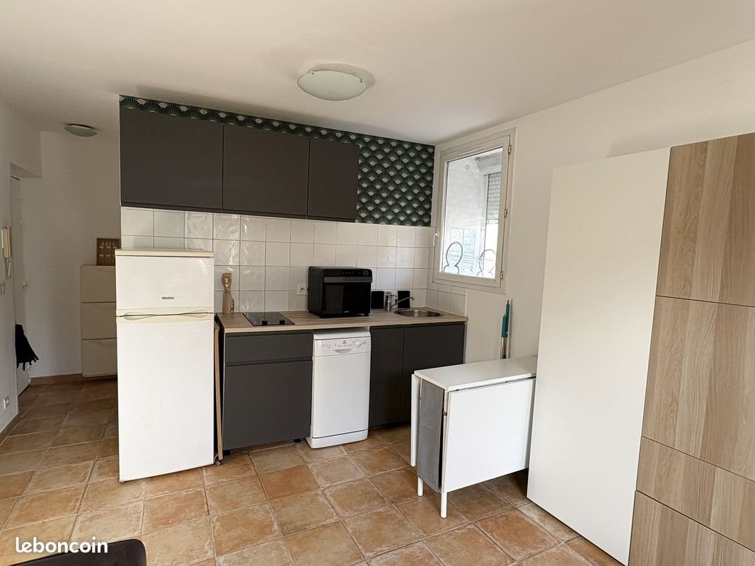 Appartement à louer, 20m², Marseille 10ème