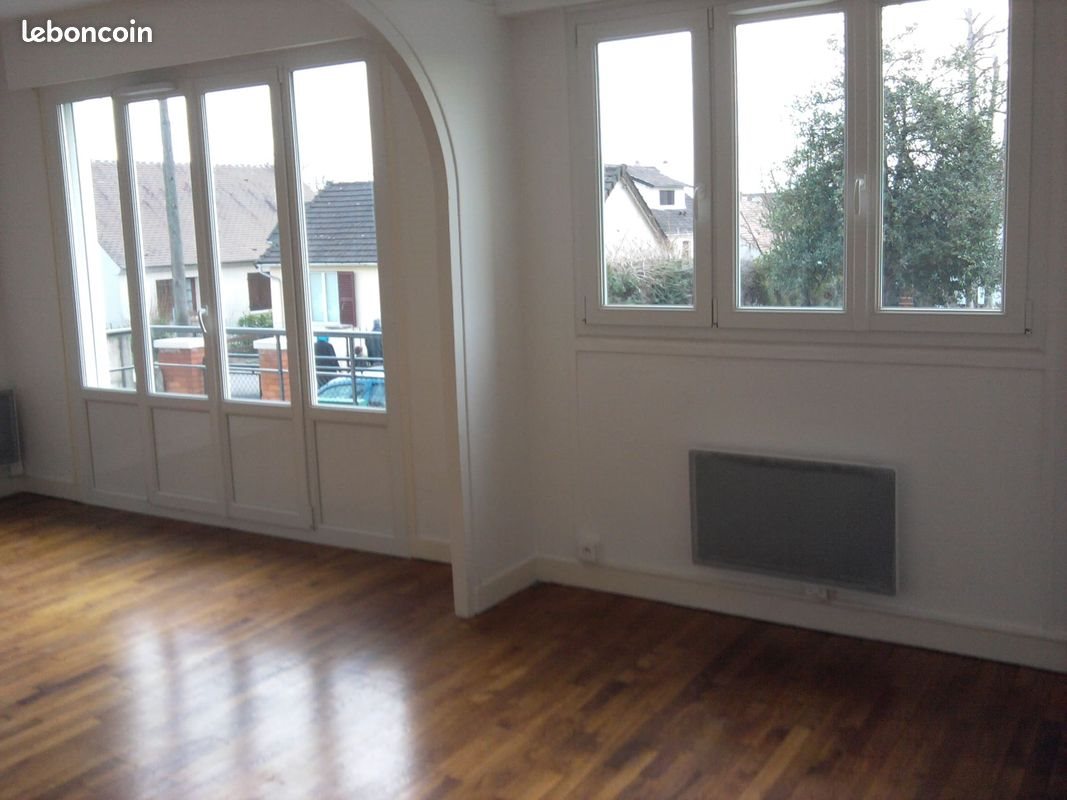 Appartement à louer, 80m², Groslay