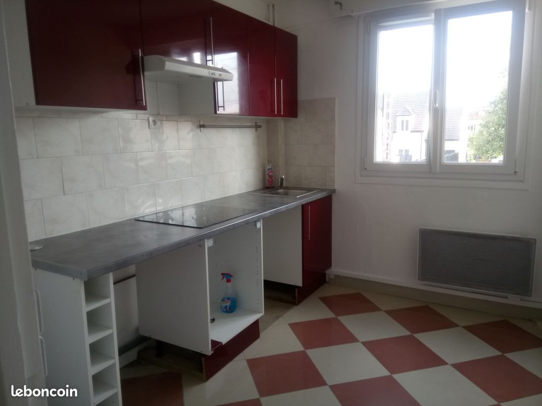 Appartement à louer, 80m², Groslay