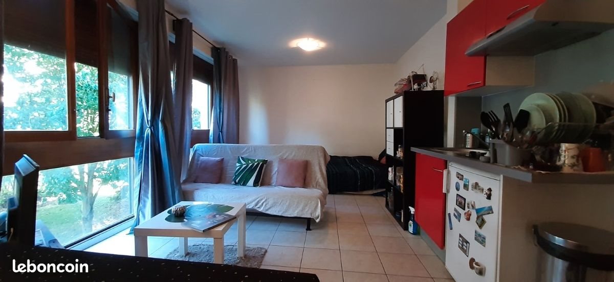 Appartement à louer, 1m², Fontenay-le-Fleury