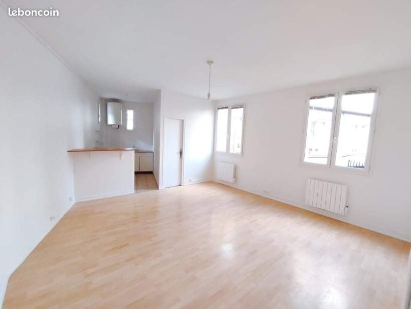 Appartement à louer, 34m², Paris 18ème