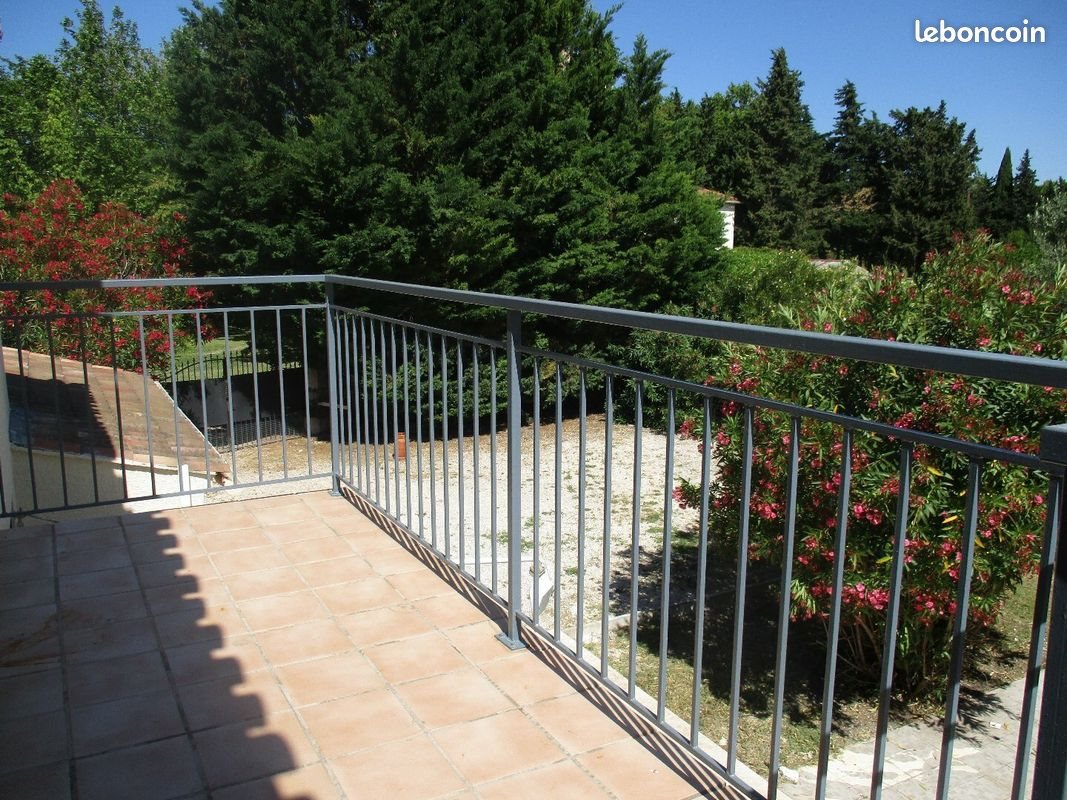 Maison à louer, 96m², Nîmes