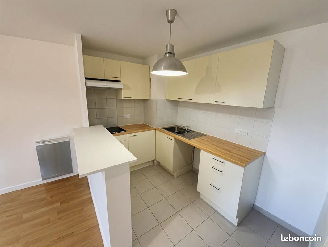 Appartement à louer, 60m², Vauréal