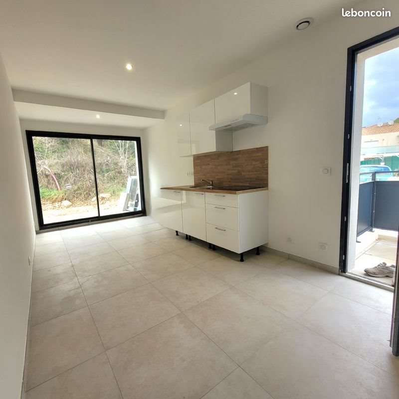 Appartement à louer, 20m², Saint-Zacharie