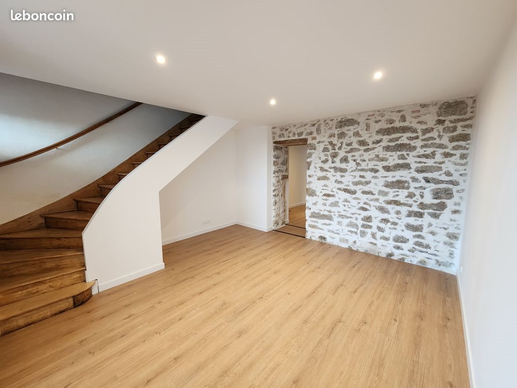 Maison à louer, 70m², Torfou