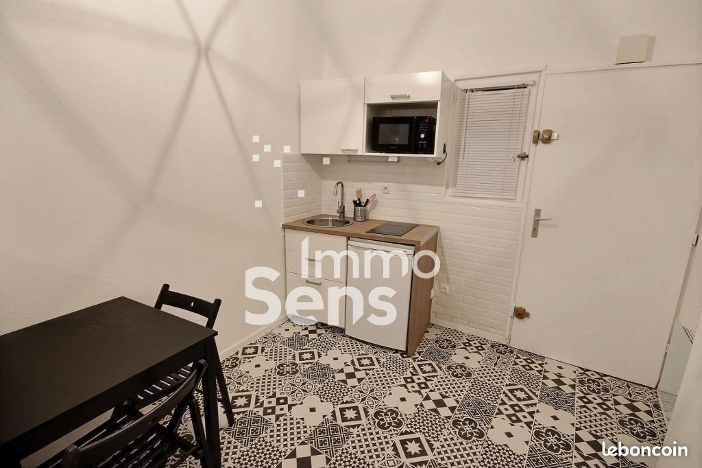 Appartement à louer, 25m², Lille
