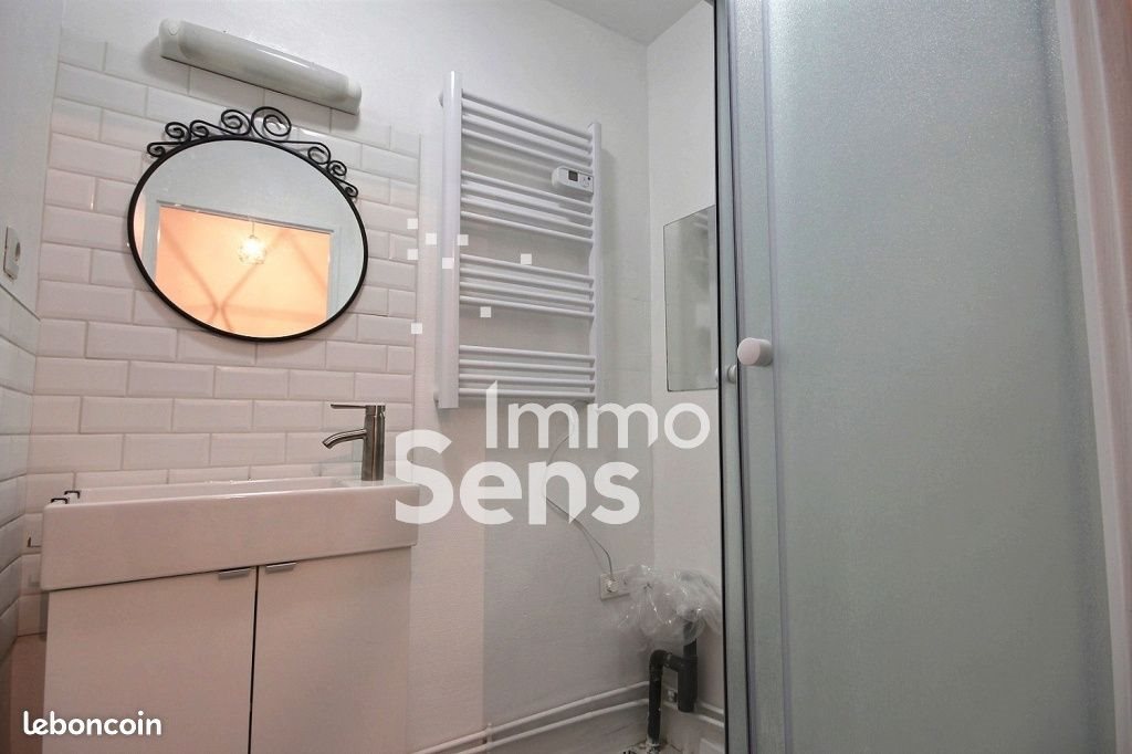 Appartement à louer, 25m², Lille