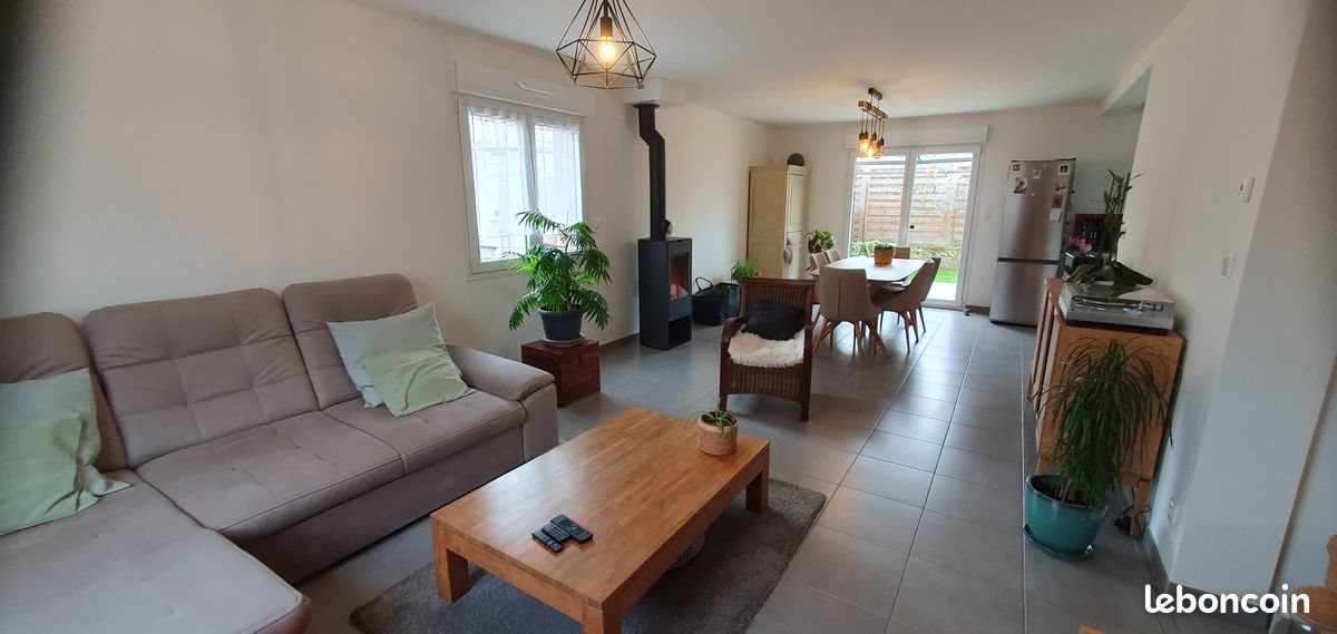 Maison à louer, 120m², Neuves-Maisons