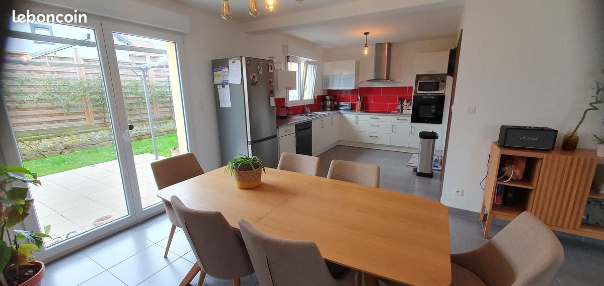 Maison à louer, 120m², Neuves-Maisons