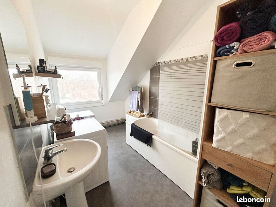 Appartement à vendre, 55m², Saint-Amand-les-Eaux