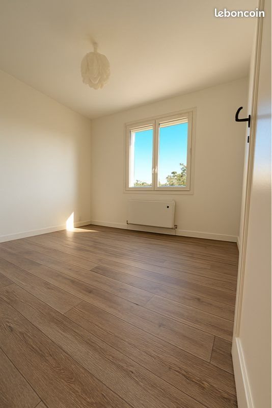 Maison à louer, 180m², Chambray-lès-Tours