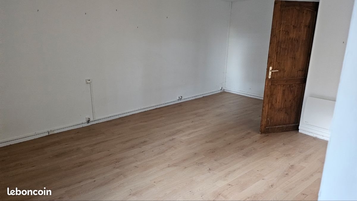 Maison à louer, 98m², Fère-en-Tardenois