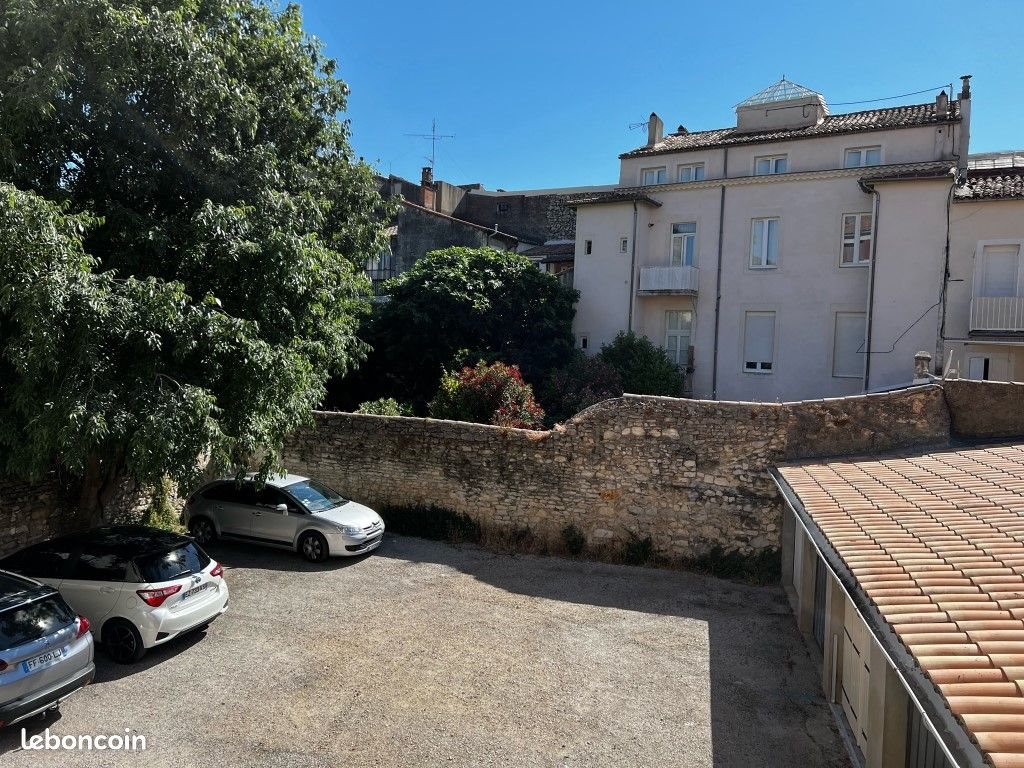 Appartement à louer, 27m², Nîmes
