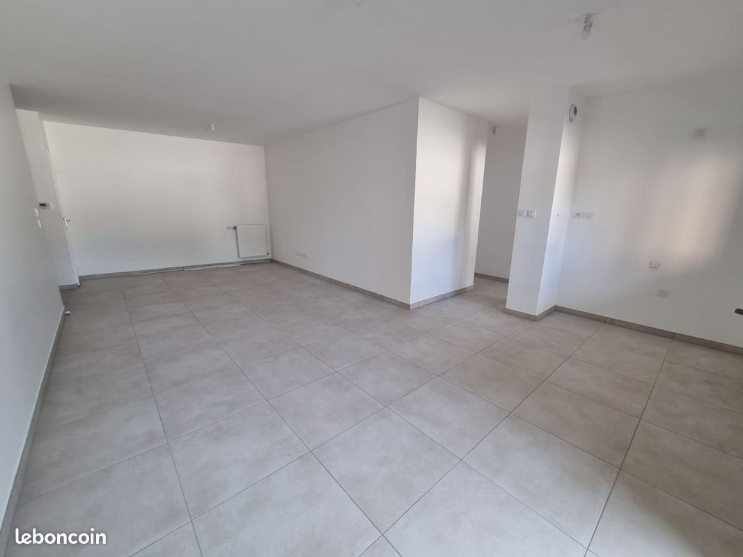 Appartement à vendre, 64m², Chavanoz