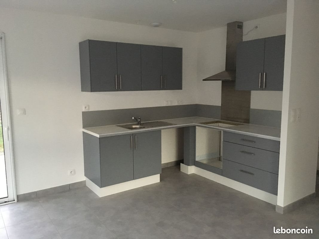 Maison à louer, 249m², Ploufragan