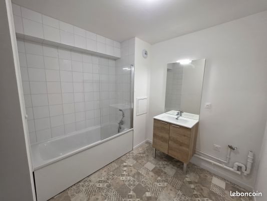 Appartement à louer, 60m², Denain