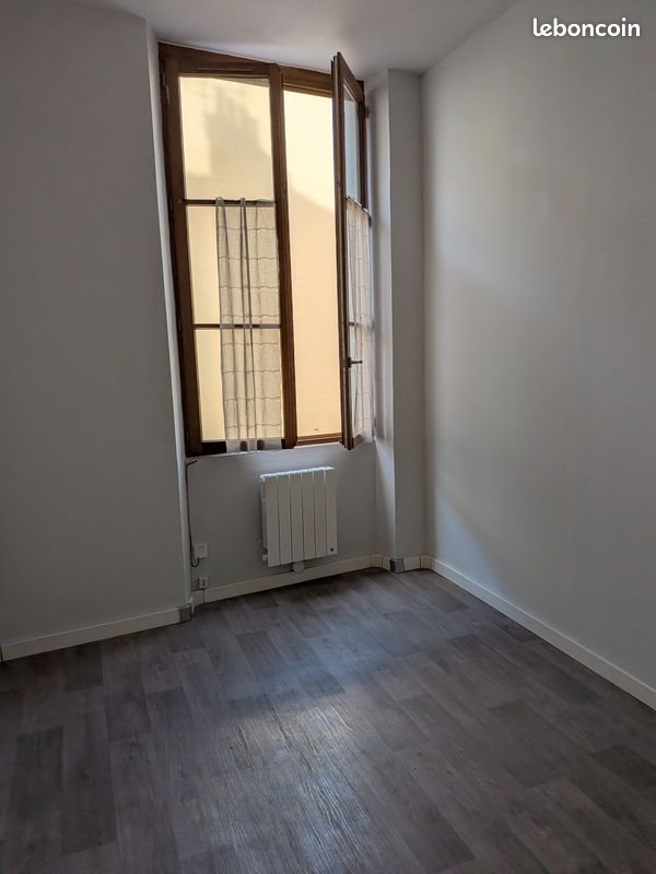Appartement à louer, 18m², Toulon