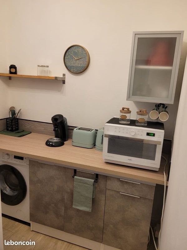 Appartement à louer, 25m², Paris 18ème