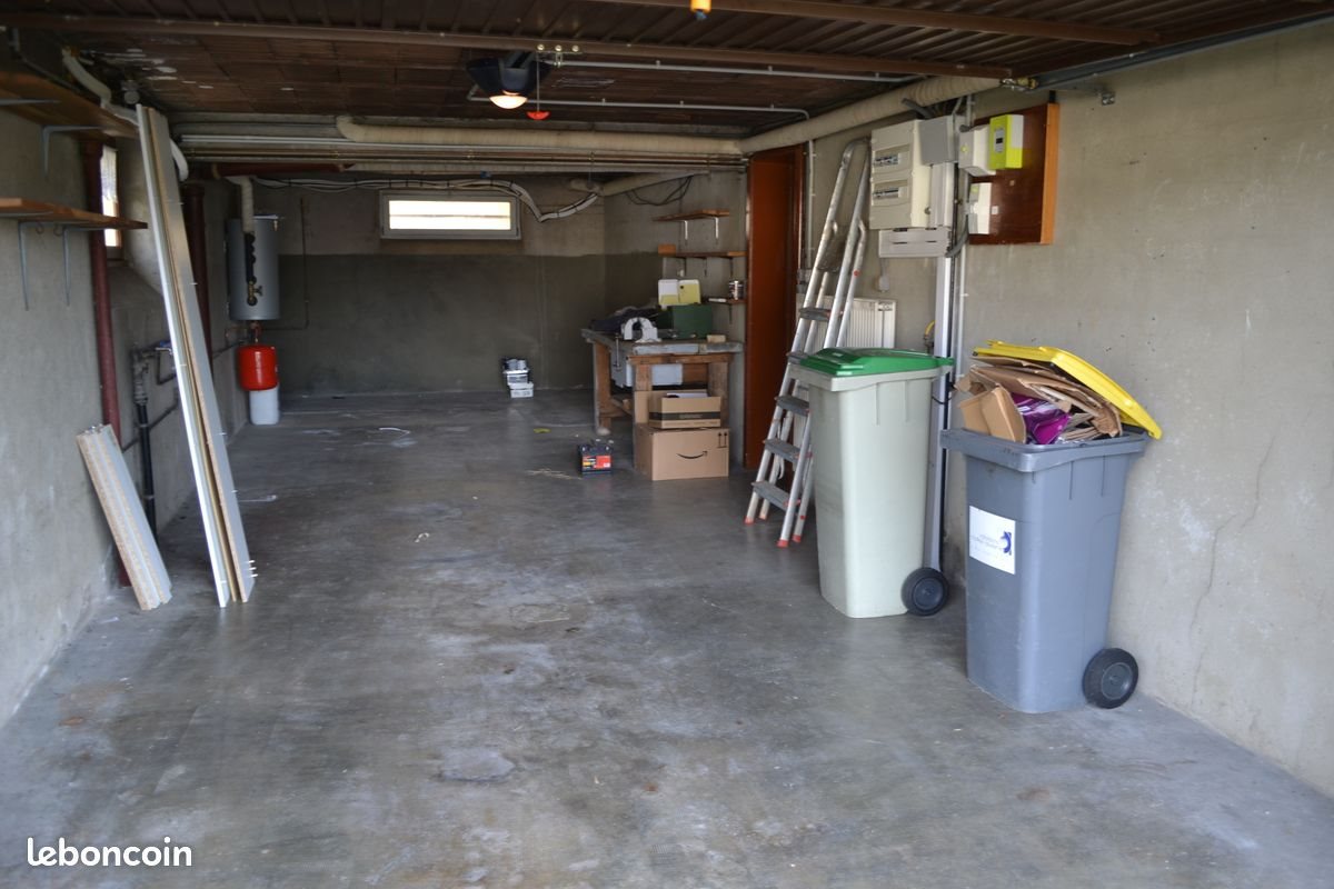 Appartement à louer, 92m², Navenne