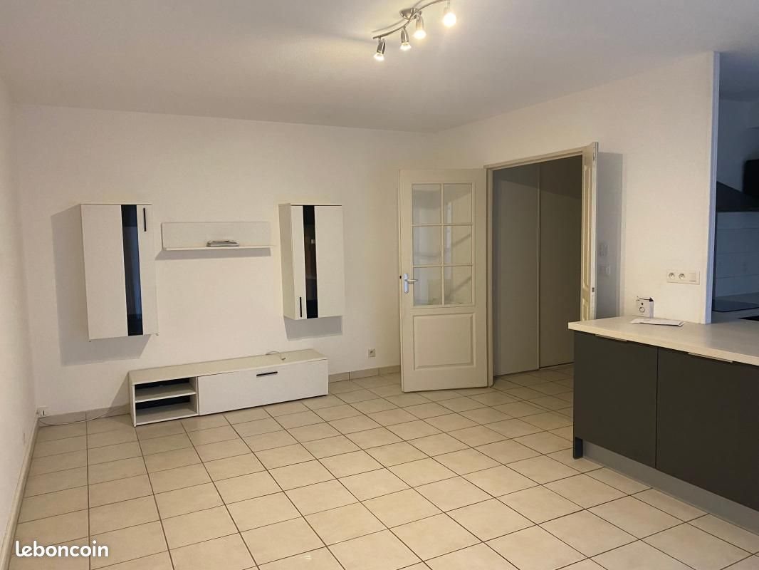 Appartement à louer, 61m², Dax