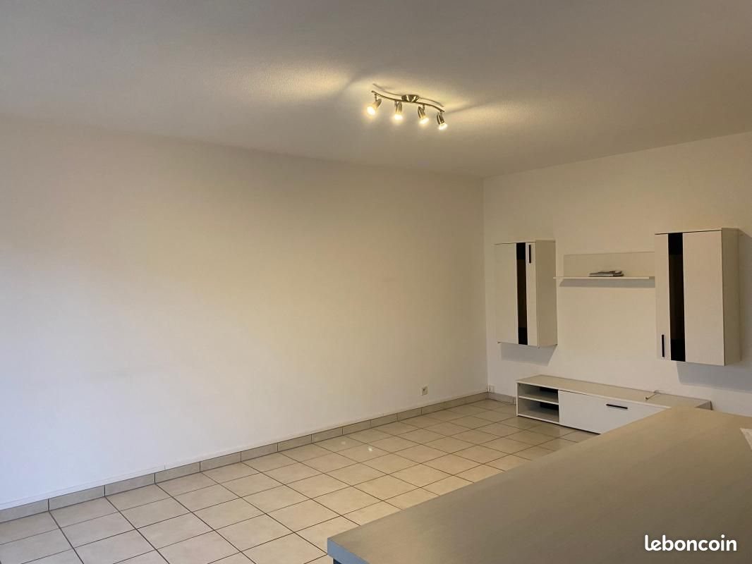 Appartement à louer, 61m², Dax