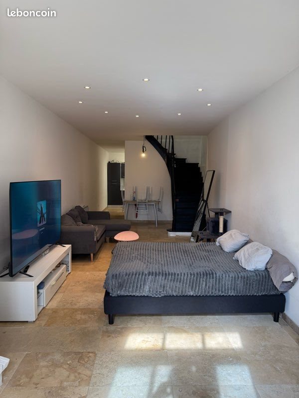 Maison à louer, 80m², Miramont-de-Guyenne