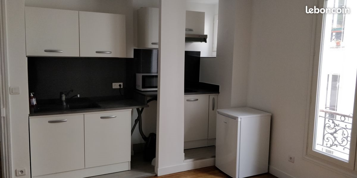Appartement à louer, 25m², Paris 18ème