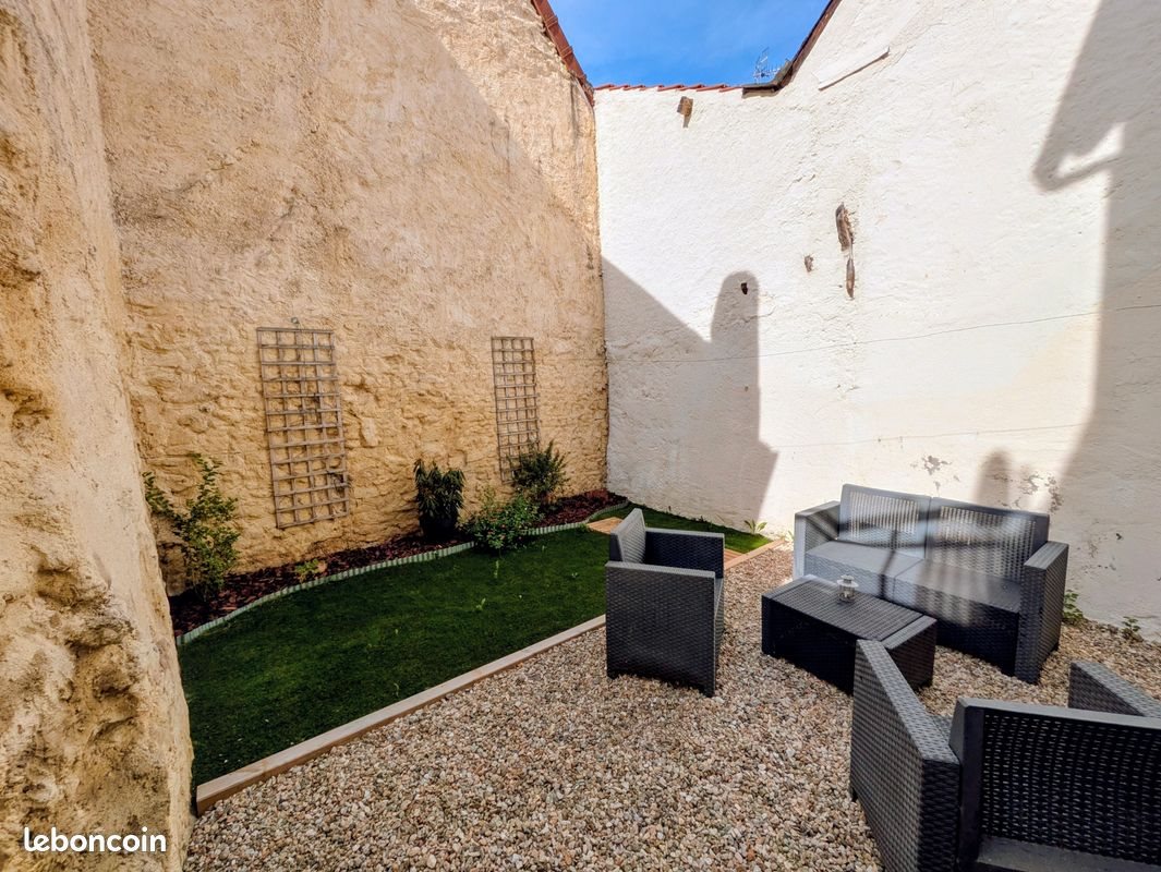 Maison à louer, 90m², Saint-Amand-Montrond