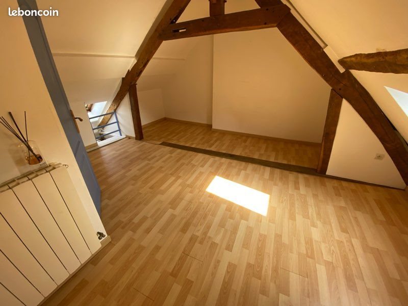 Maison à louer, 67m², Mamers