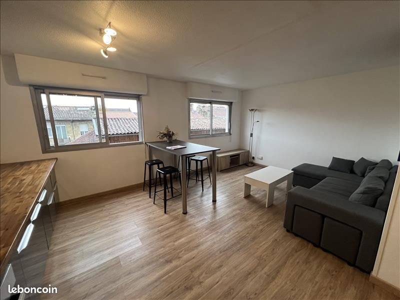 Appartement à louer, 39m², Bordeaux