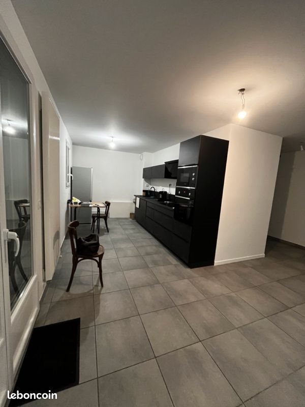 Appartement à louer, 84m², Voiron