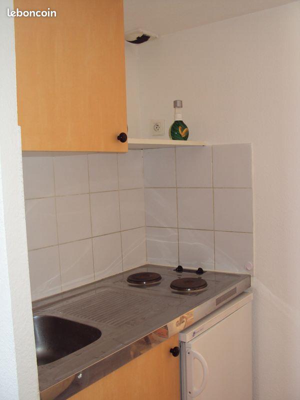 Appartement à louer, 23m², Nîmes