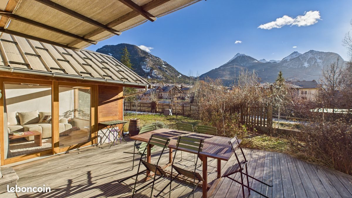 Appartement à louer, 90m², Briançon