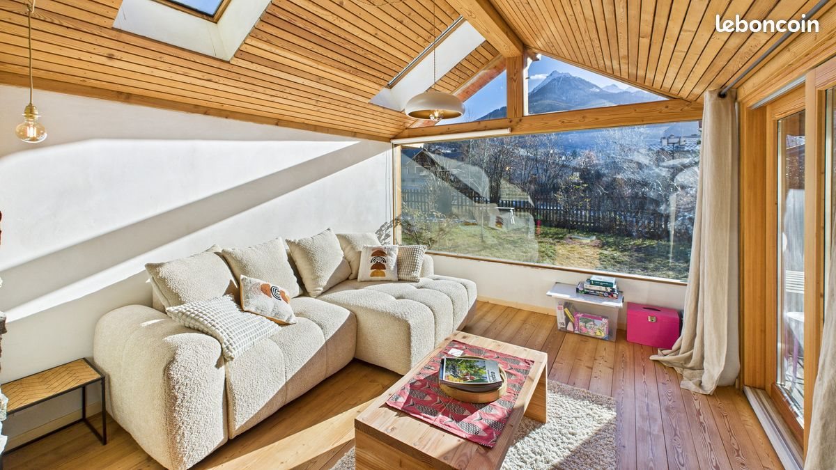 Appartement à louer, 90m², Briançon