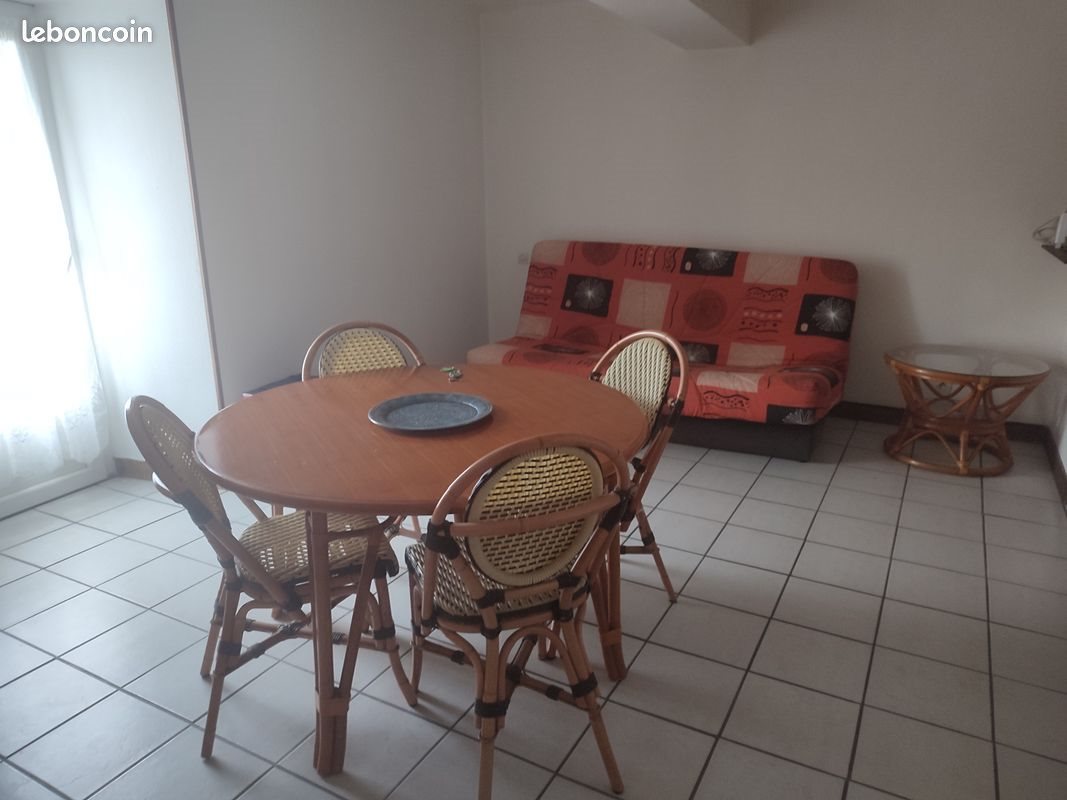 Appartement à louer, 30m², Combourg