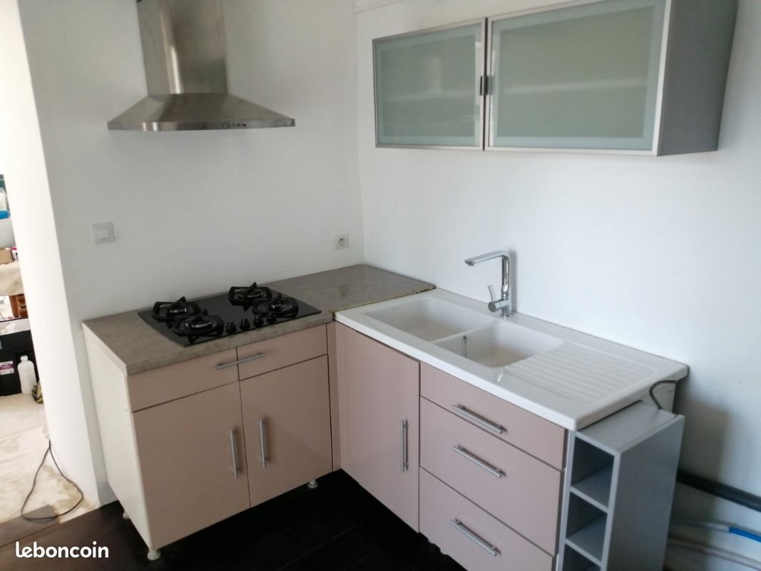 Maison à louer, 85m², Saint-Hilaire-du-Harcouët