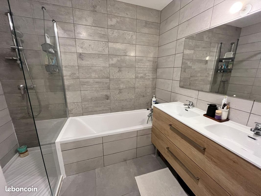 Maison à louer, 102m², Vienne