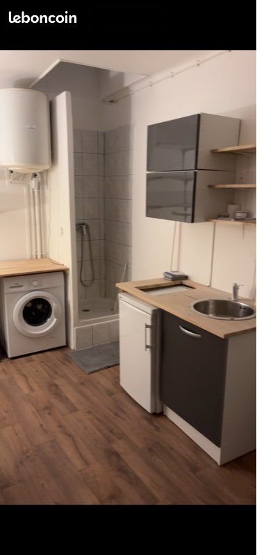 Appartement à louer, 18m², Paris 17ème