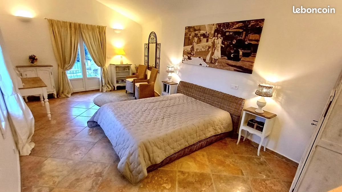 Maison à louer, 45m², Grasse