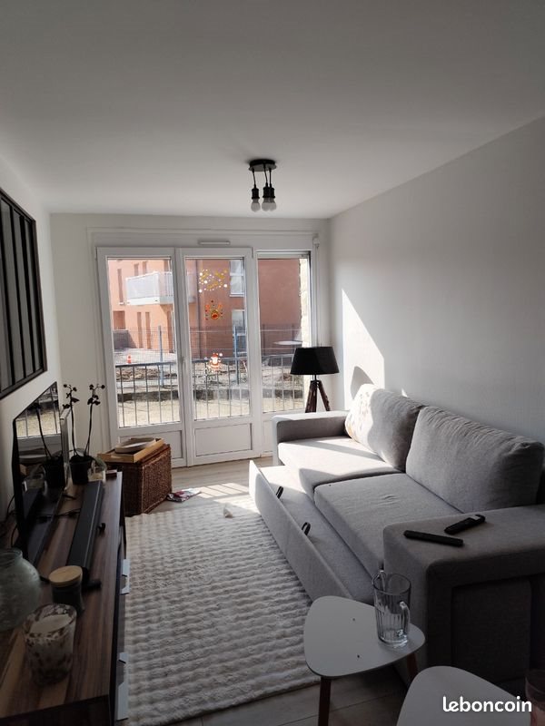 Appartement à louer, 48m², Quévert