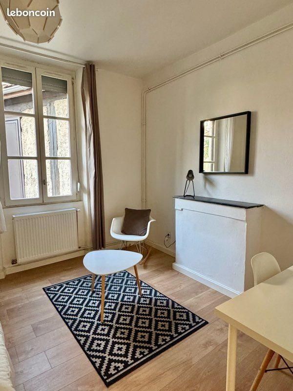 Appartement à louer, 24m², Grenoble
