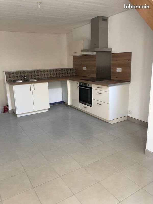 Maison à louer, 40m², Rigarda