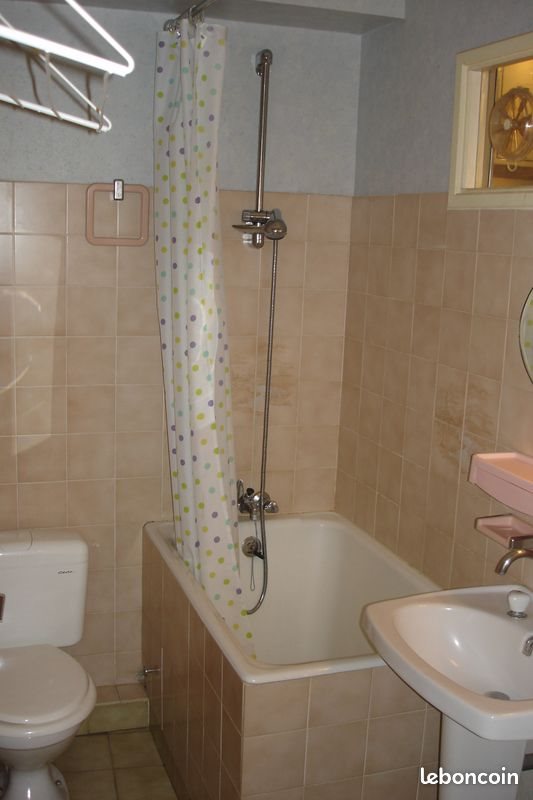 Appartement à louer, 20m², Privas